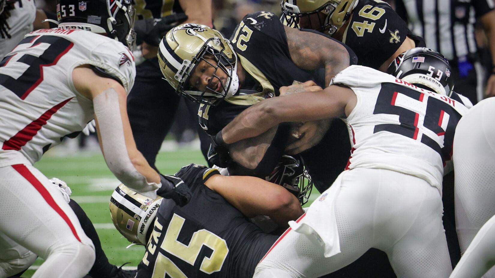The Saints coaches wanted to kneel out the clock. The players had difference of opinion.